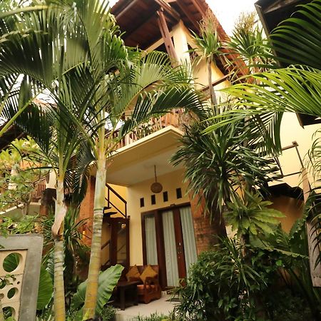 Mina Pelasa Hotel Legian Extérieur photo