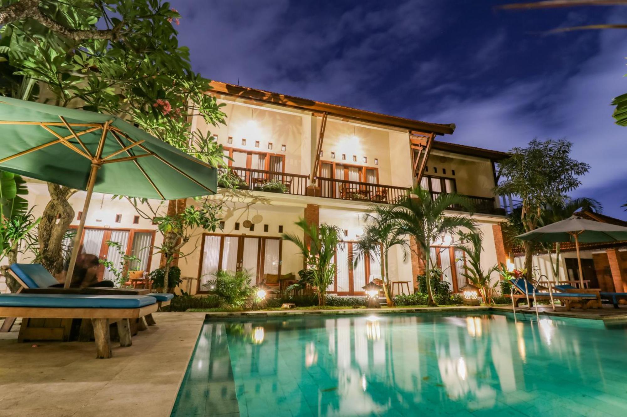 Mina Pelasa Hotel Legian Extérieur photo
