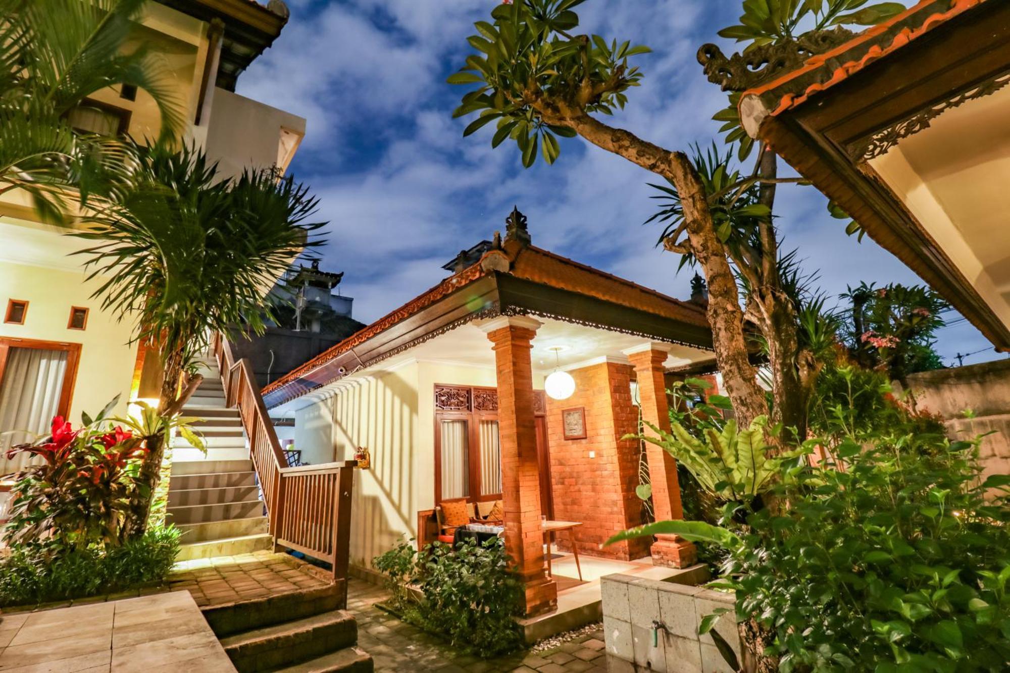 Mina Pelasa Hotel Legian Extérieur photo
