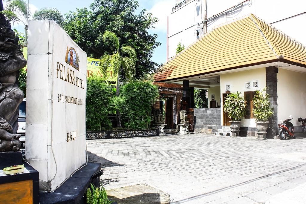 Mina Pelasa Hotel Legian Extérieur photo