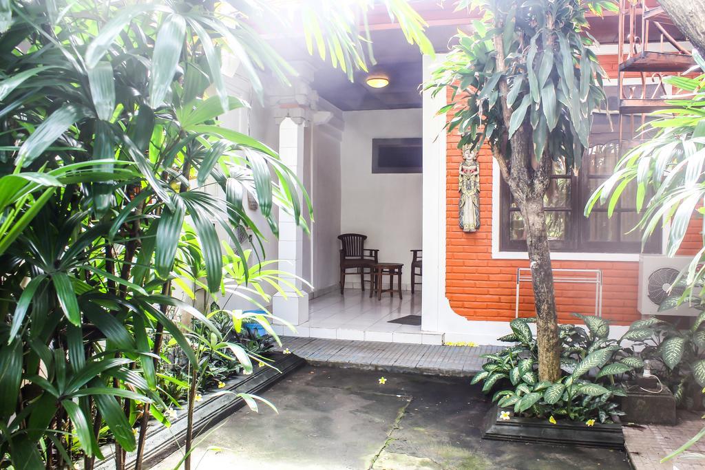 Mina Pelasa Hotel Legian Extérieur photo